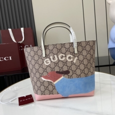 Gucci Shopping Bags